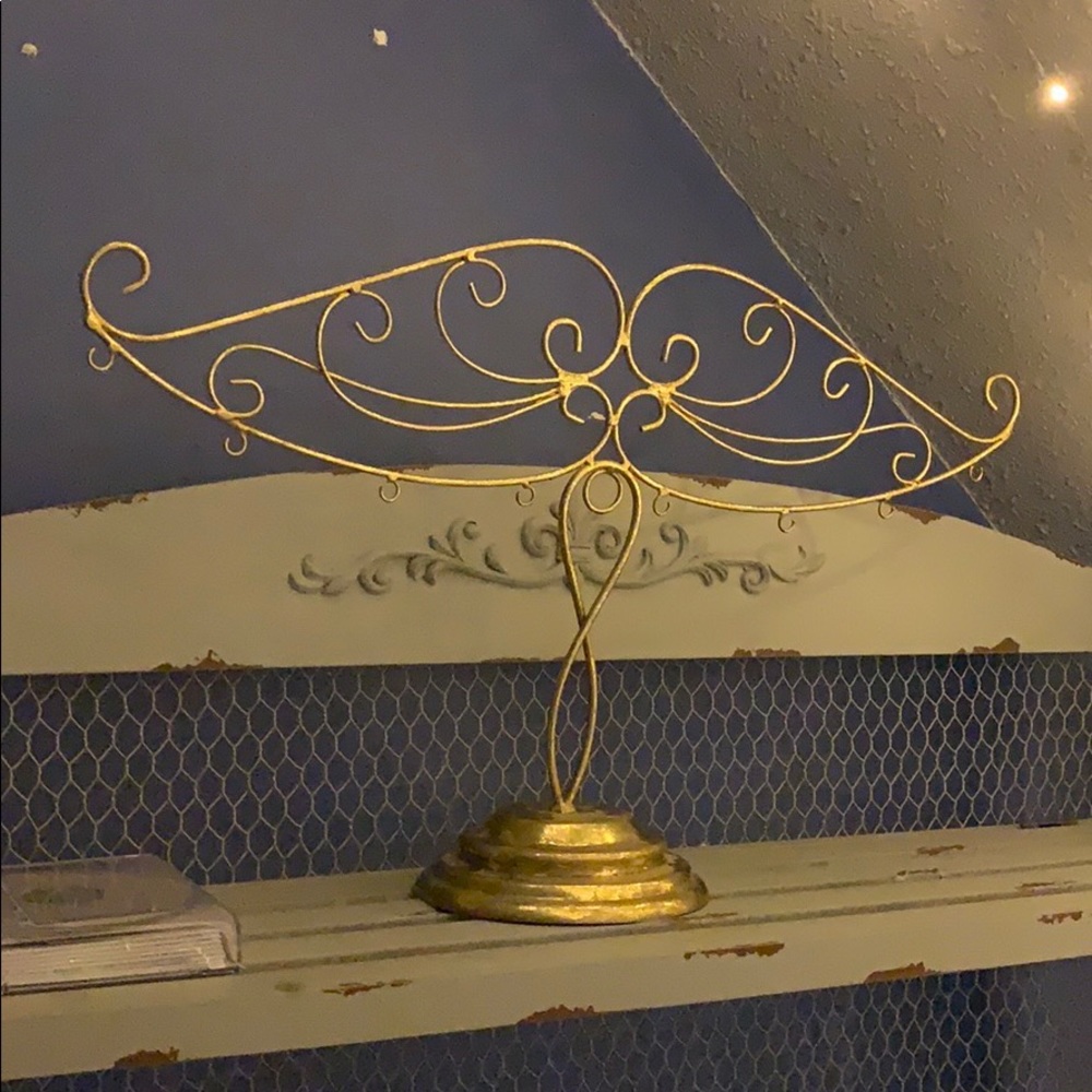 Mustache jewelry holder